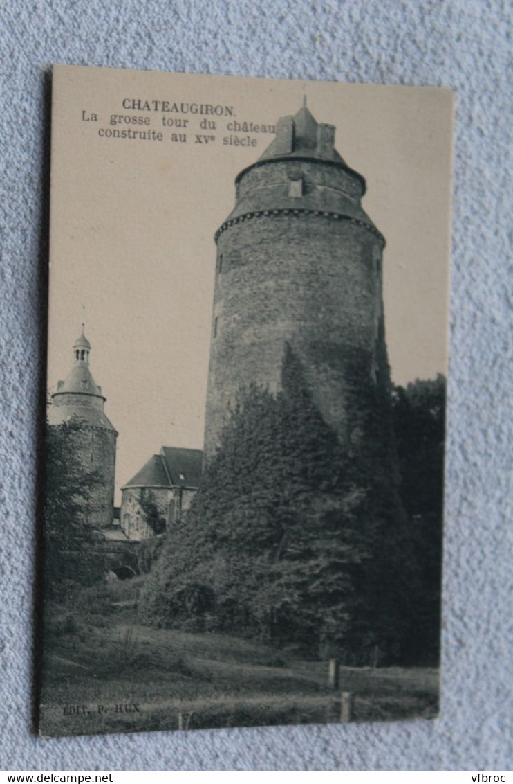 E832, Chateaugiron, la grosse tour du château, Ille et Vilaine 35