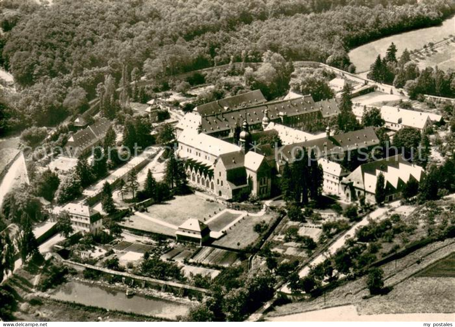 Eberbach Rheingau Ehem Zisterzienser Abtei Eberbach Fliegeraufnahme