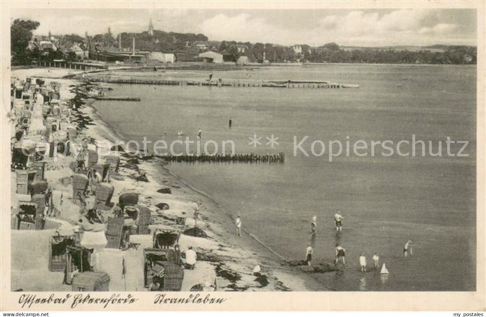 Eckernfoerde Ostseebad Strandkoerbe
