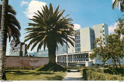 CPM Quito Ecuador Sud America EL moderno Banco Central del Ecuador junto al parque de la Alameda
