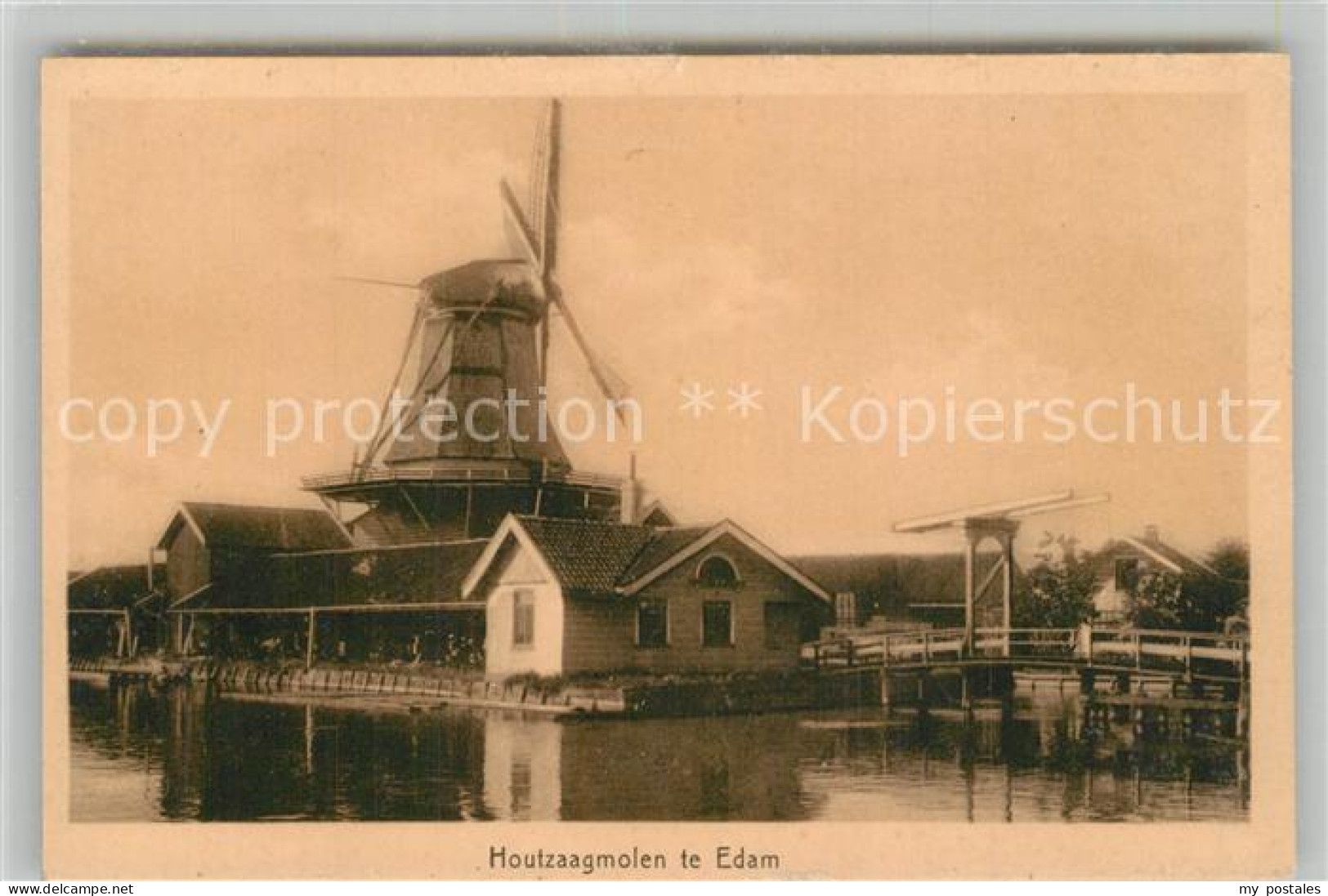 Edam Houtzaagmolen Windmuehle Zugbruecke