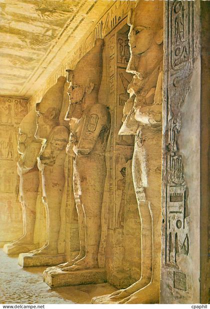 CPM Abu Simbel Salle des pillers dans le grand temple