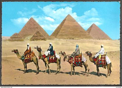 Giza Pyramiden