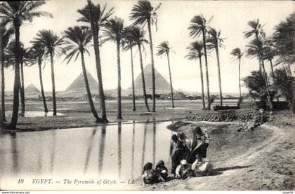 CPA Egypte Egypt EGYPTE. - Les pyramides de Gizeh