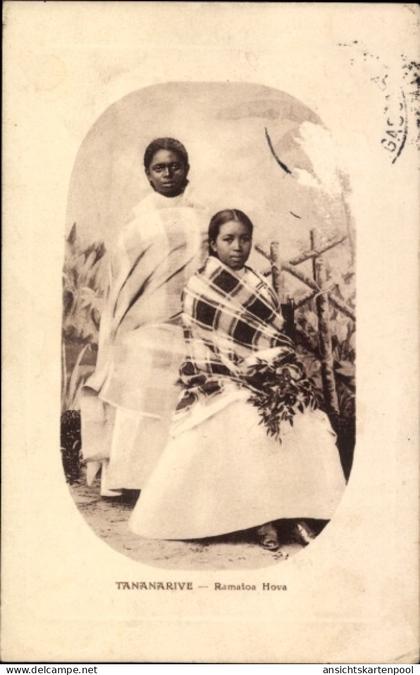 CPA Madagaskar, Hova Frauen