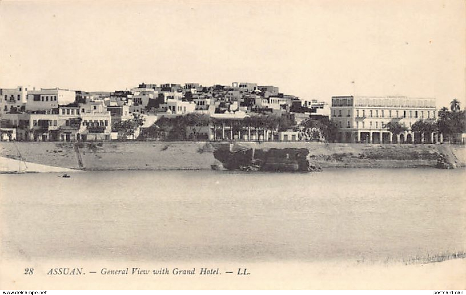 Egypt - ASWAN - General view with Grand Hotel - Publ. Levy L.L. 28
