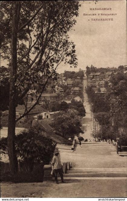 CPA Antananarivo Tananarive Madagaskar, Madagaskar, Treppe, Landschaft, Bäume