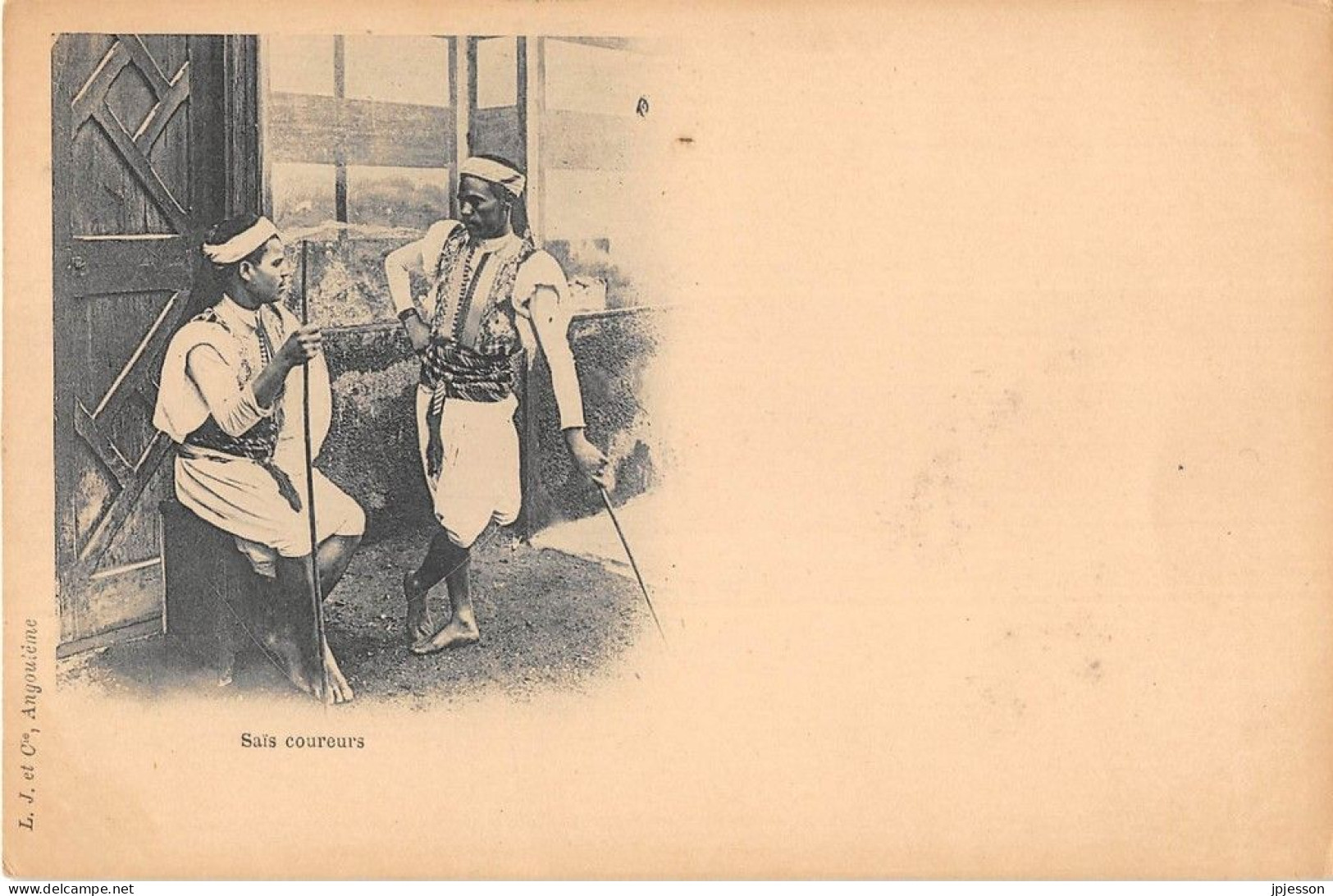 EGYPTE - PERSONNES - SAIS COUREURS