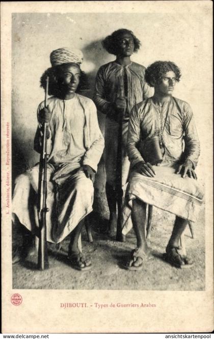 CPA Djibouti Dschibuti, Types de Guerriers Arabes