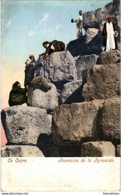 Le Caire - Ascension de la Pyramide