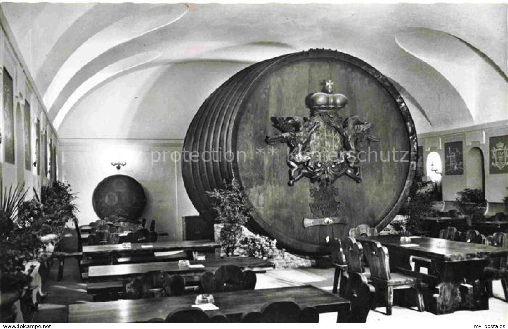 Eisenstadt Burgenland AT Weinkellerei Weinkosthalle