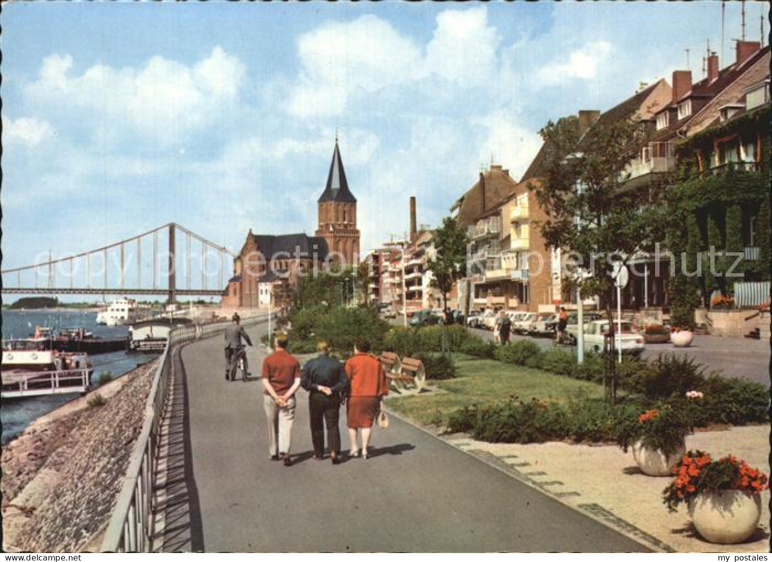 Emmerich Rhein Promenade Kirche