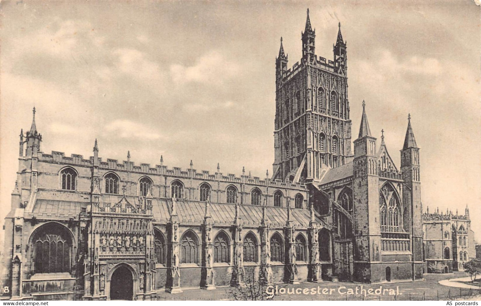 England Gloucester Cathedral vintage postcard B694