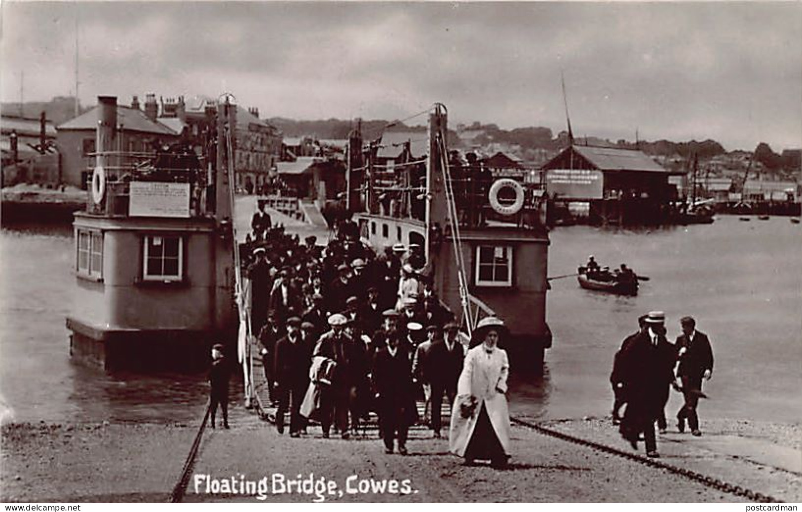 England - Isle of Wight - COWES Floating Bridge