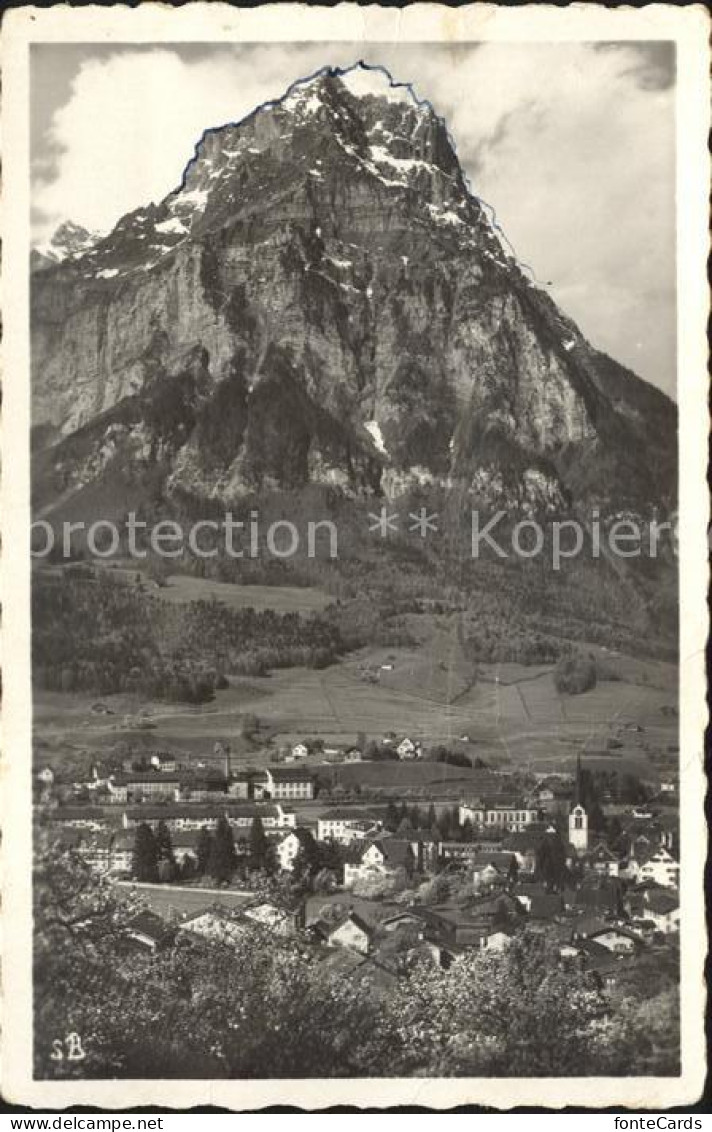 Ennenda mit Glaernisch