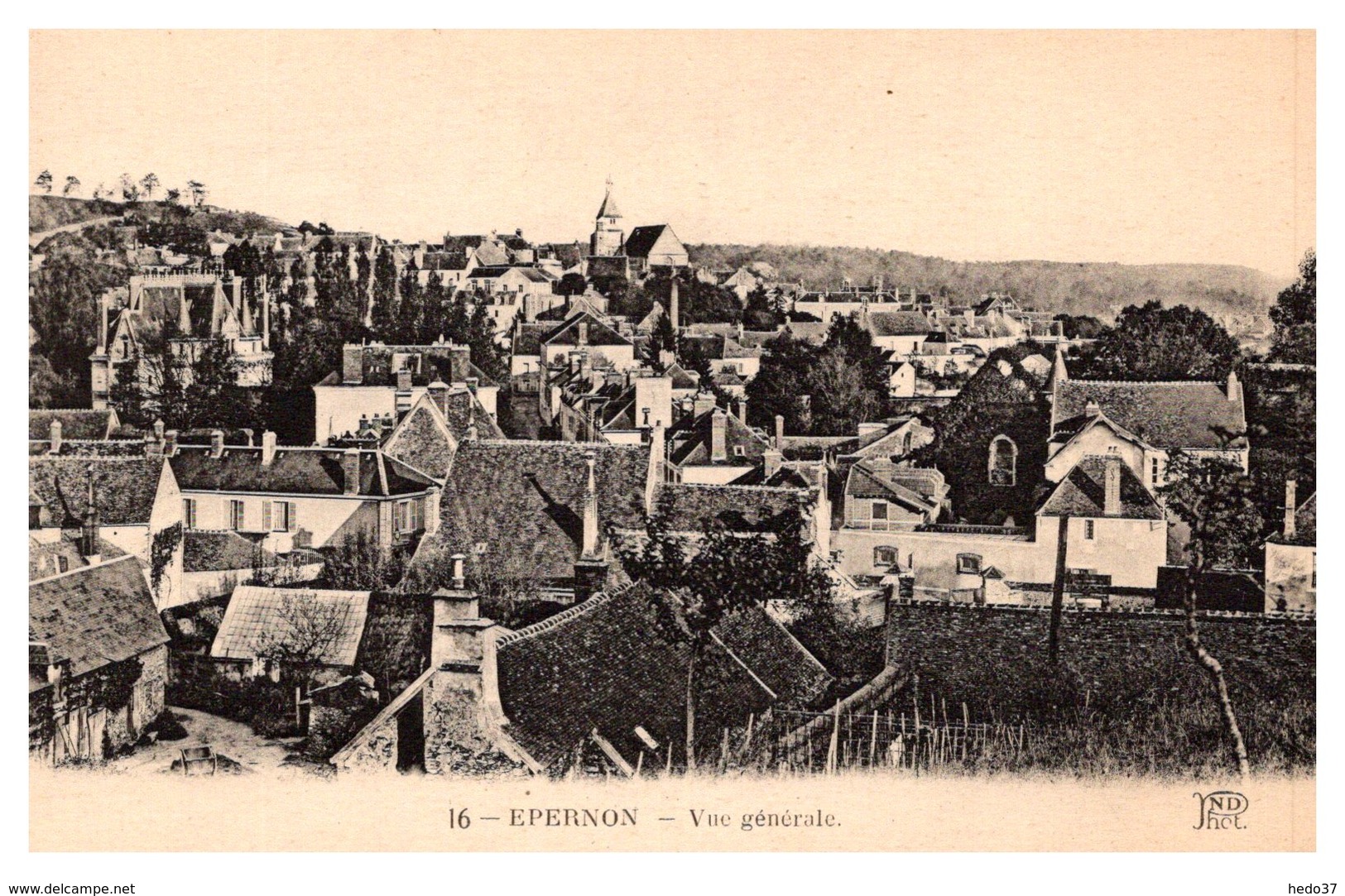 Epernon - Vue générale