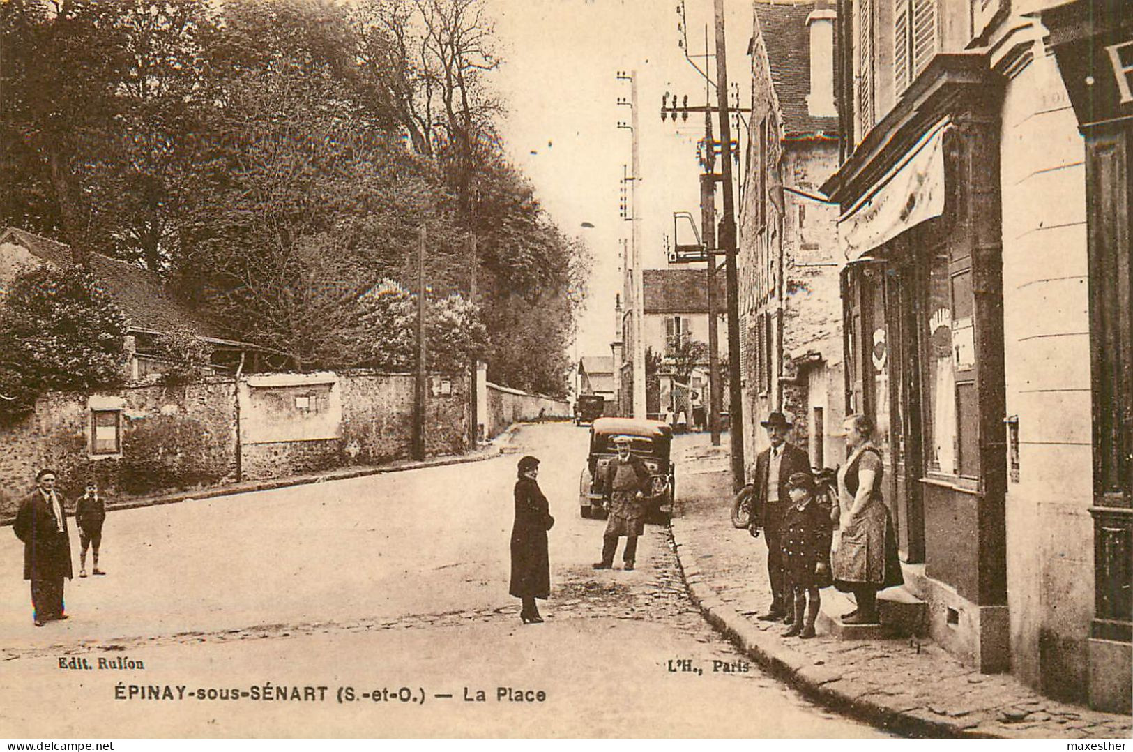 EPINAY sous SENART la place