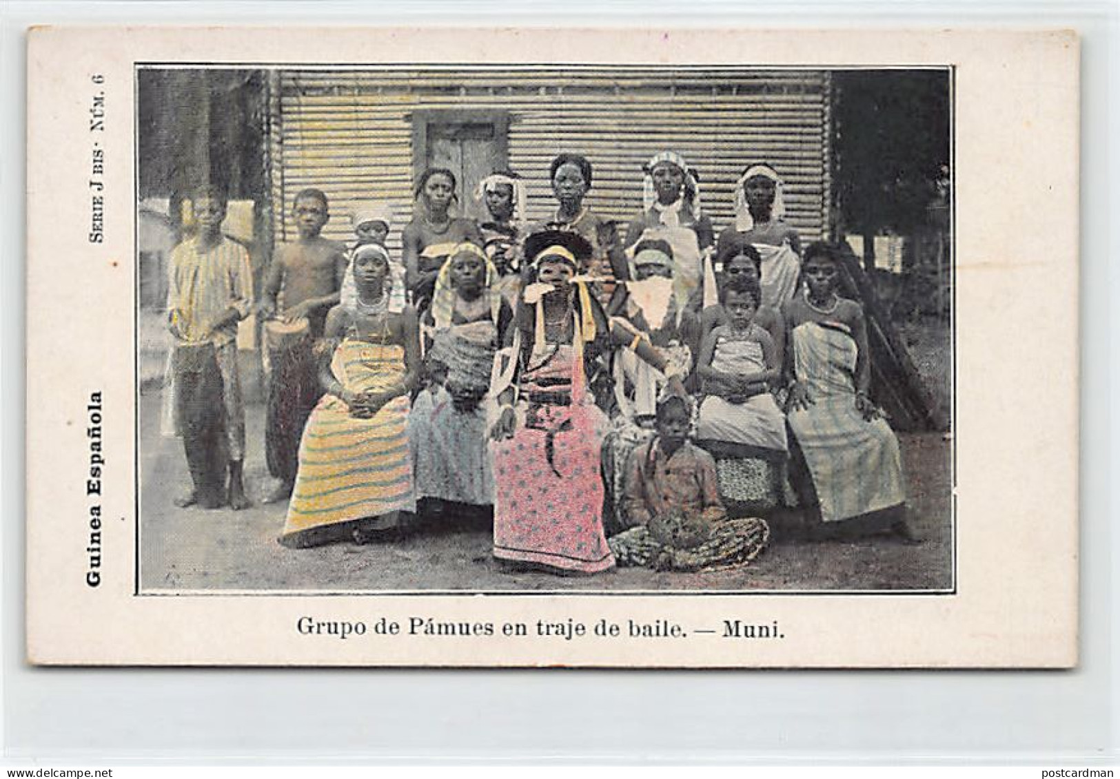 Equatorial Guinea - MUNI - Fang native group in dance costume - Publ. unknown Serie J bis N. 6