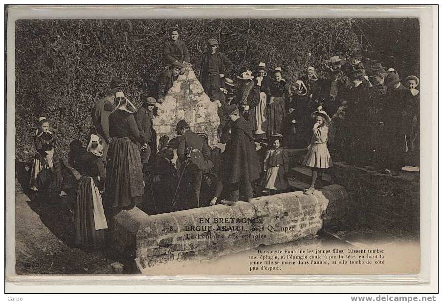 ERGUÈ-ARMEL,près Quimper - la fontaine aux épingles.