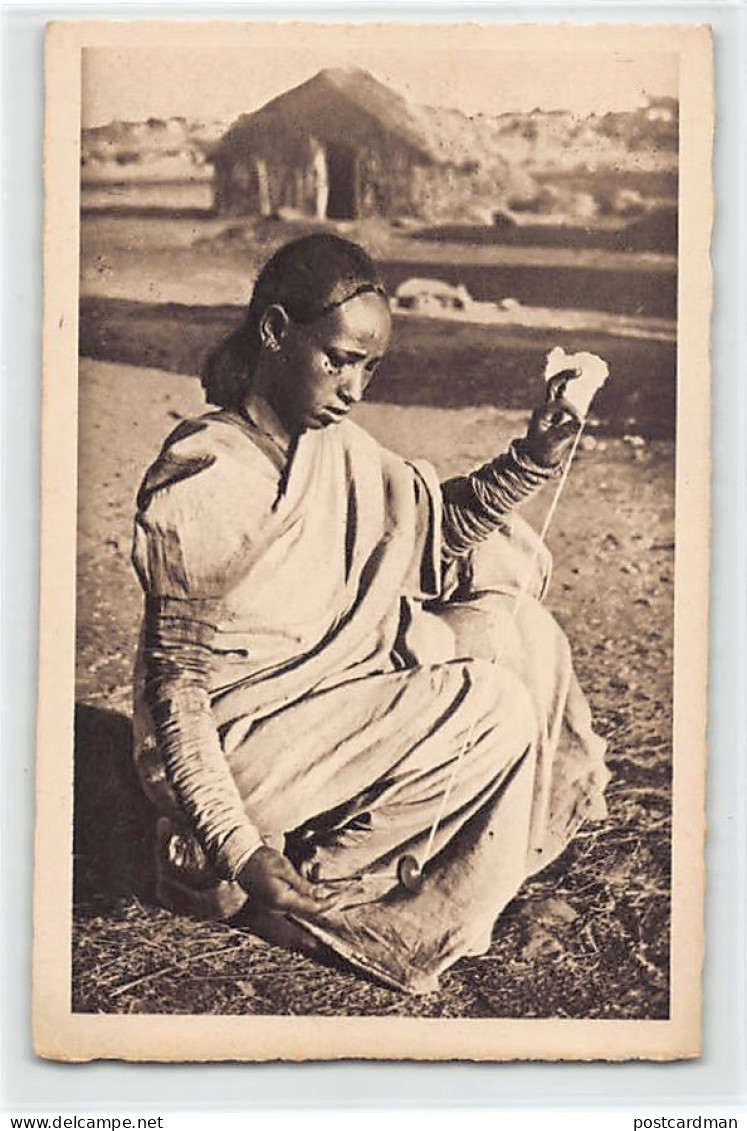 Eritrea - Woman spining cotTon - Publ. A. Baratti 31