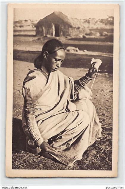 Eritrea - Woman spining cotTon - Publ. A. Baratti 31