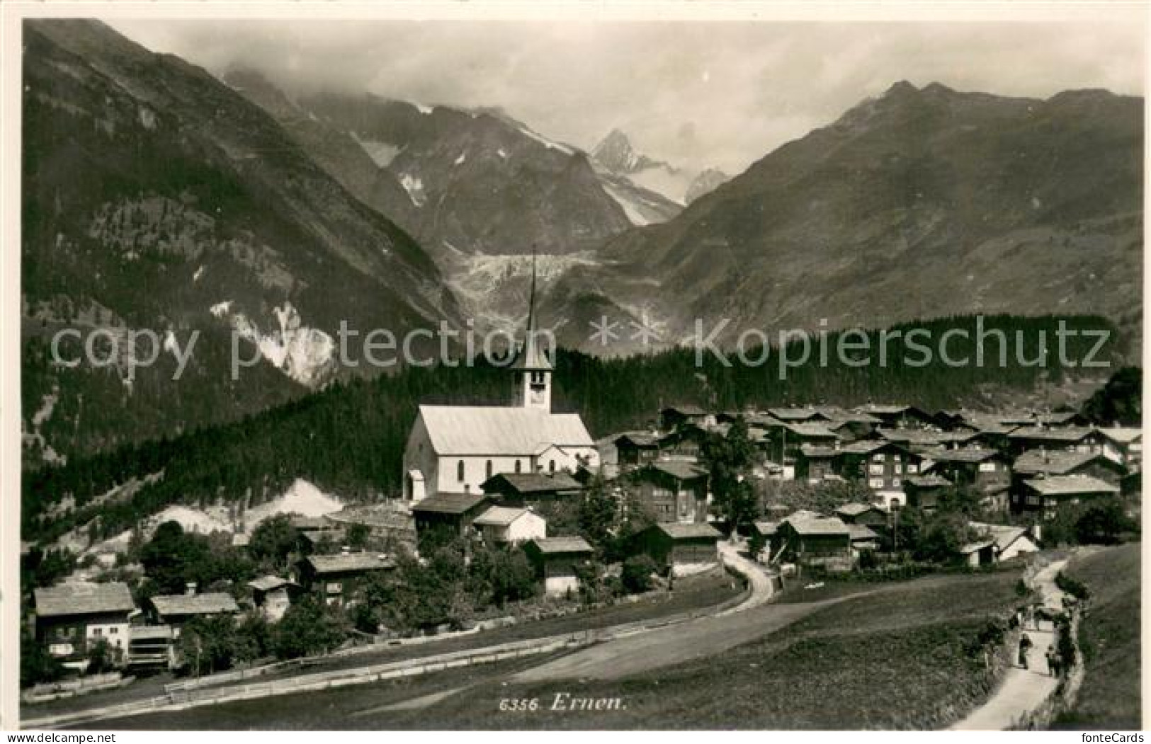 Ernen Panorama mit Kirche