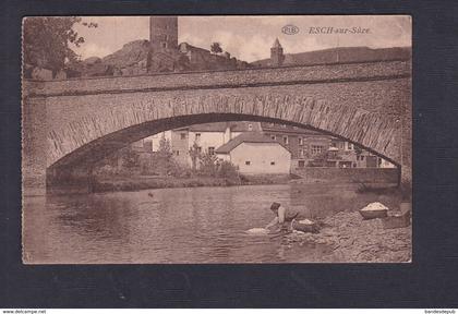 Luxembourg Esch sur Sure ( animée lavandiere pont Hotel des Ardennes ( P.I.B.)