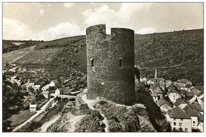 LUXEMBOURG - ESCH SUR SURE - Tour du Château