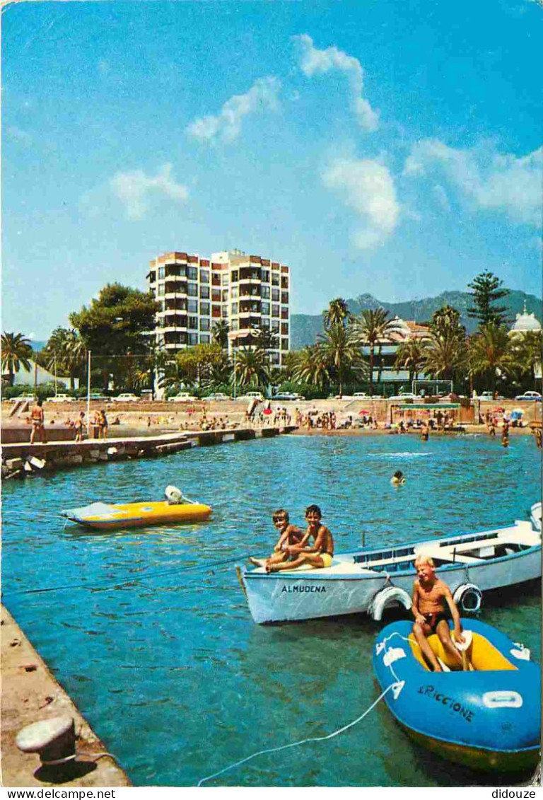 Espagne - Espana - Comunidad Valenciana - Benicasim - Vista Parcial - Vue partielle - immeubles - architecture - Enfants