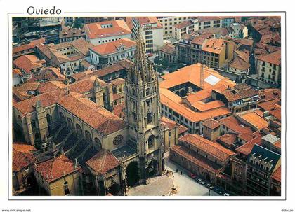 Espagne - Espana - Asturias - Oviedo - La Catedral y Casco Antiguo - La Cathédrale et vieux Quartier - CPM - Voir Scans