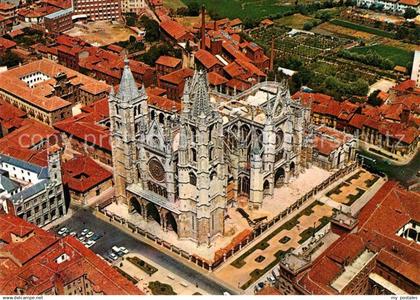 Leon Castilla y Leon Catedral vista aérea