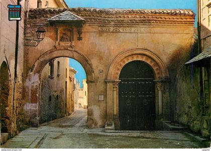 CPM Segovia porte de la claustra