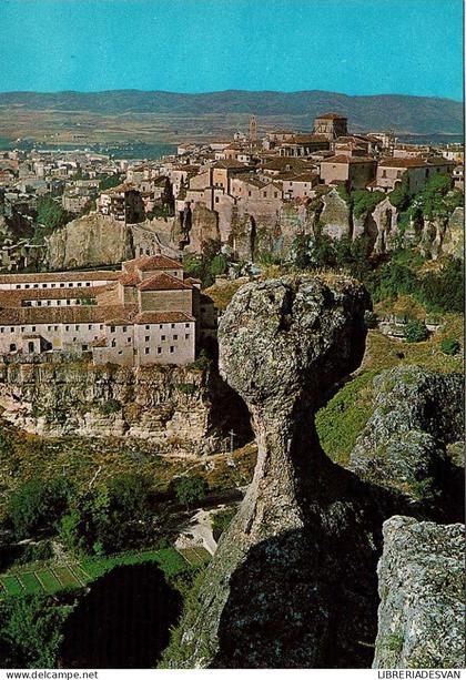 Postal Cuenca. La Cabeza del Hombre y vista parcial
