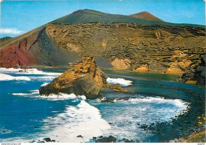CPM Lanzarote crater de volcan el golfo
