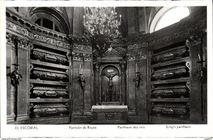 CPA El Escorial Panteon De Reyes