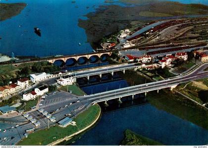 Irun Gipuzkoa ES Vista aerea de los Puentes Internacionales