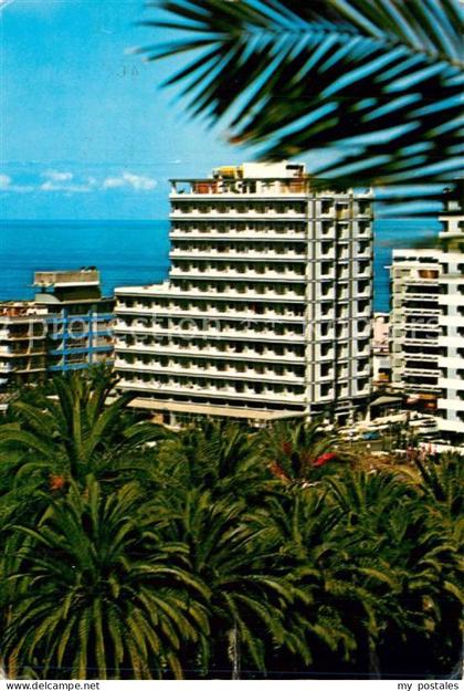 Puerto de la Cruz Edificio Avenida y Hoteles