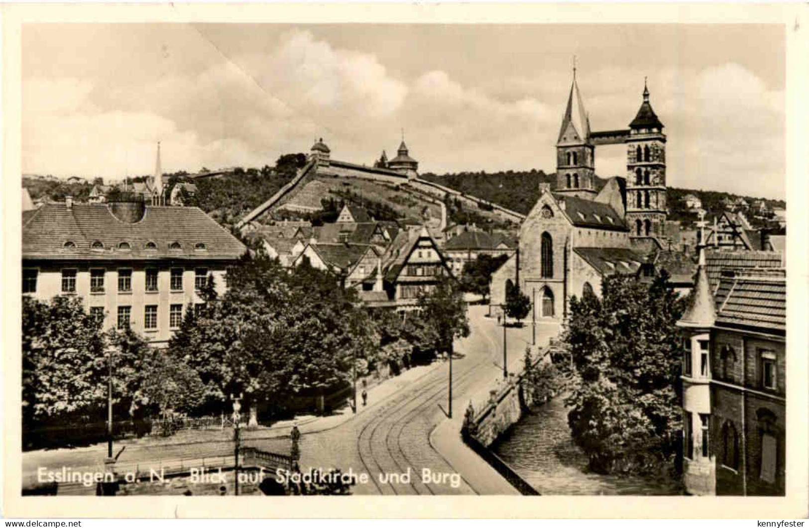 Esslingen - Stadtkirche und Bug