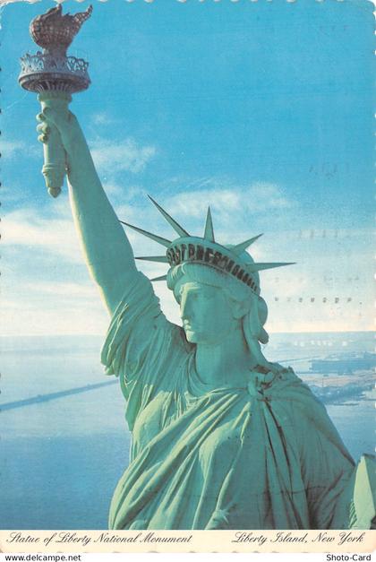 USA NY STATUE OF LIBERTY