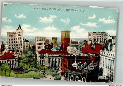 38184331 - New York City