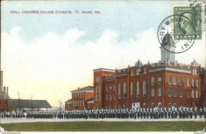Fort Wayne Drill Concordia College Students Aufmarsch