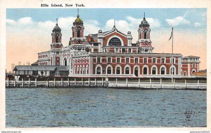 br106270 ellis island  new york