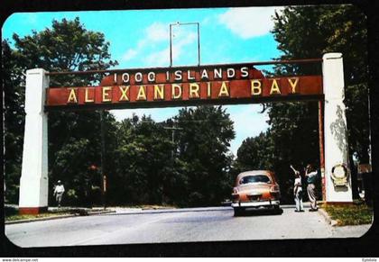► Voiture américaine - Alexandria bay (N.Y.)  1950s