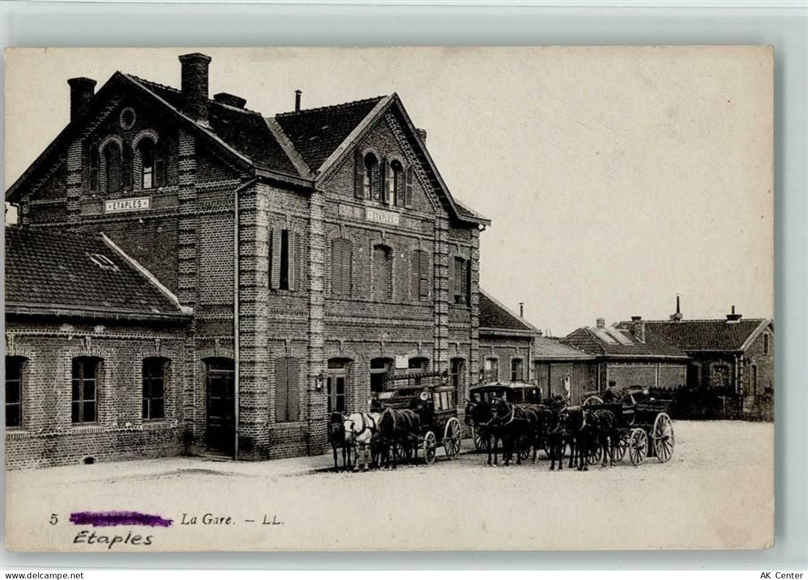 Etaples Bahnhof Frankreich - 13119416
