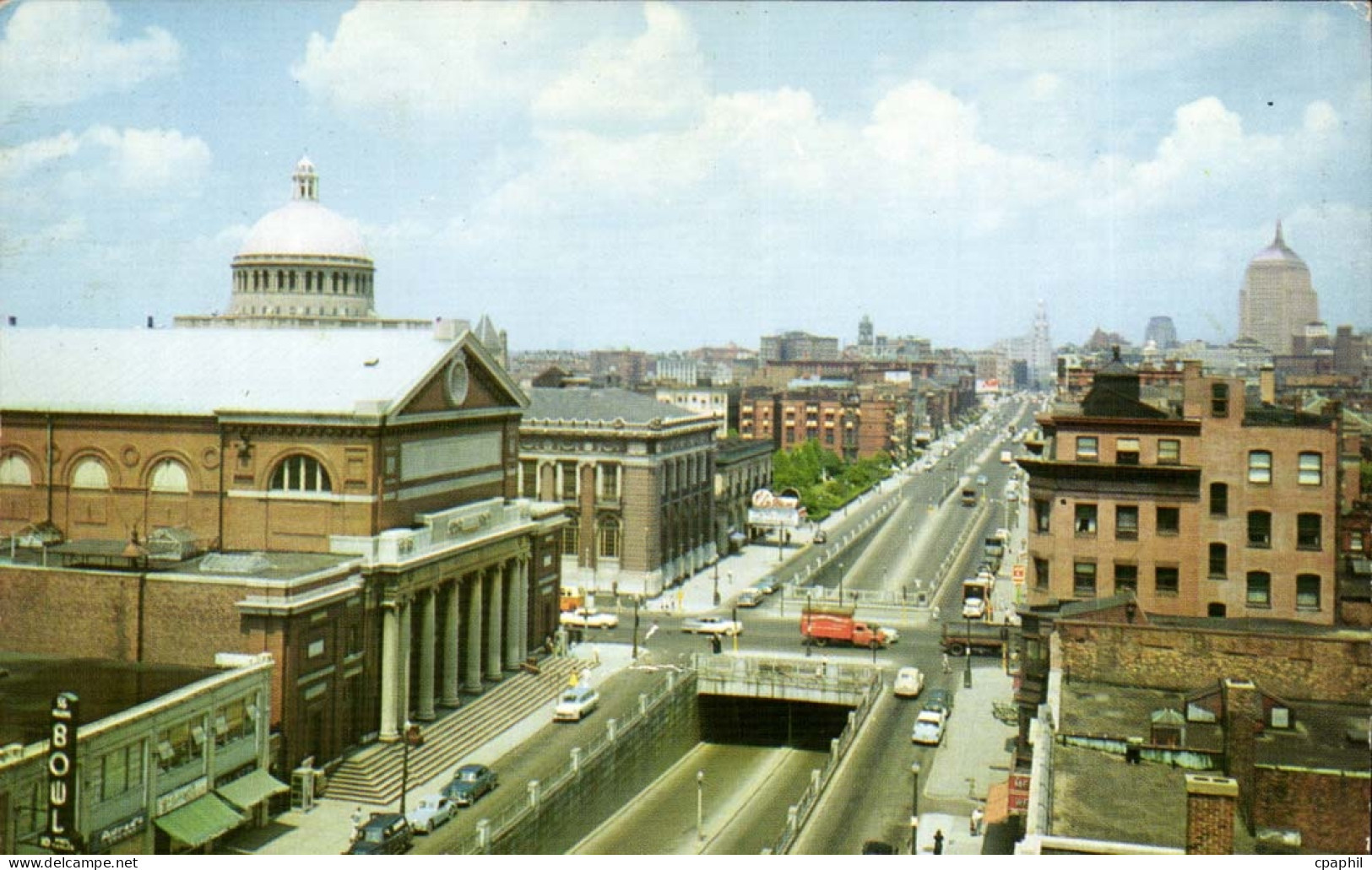 Etats Unis CPA Looking downtown of Huntington Avenue Boston