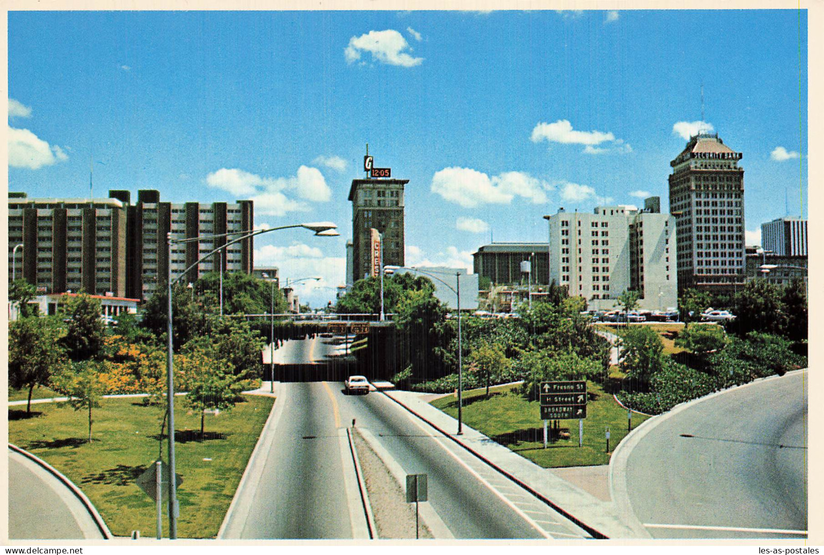 ETATS UNIS FRESNO DOWNTOWN FRESNO MODERN AND BEAUTIFUL HIGHW