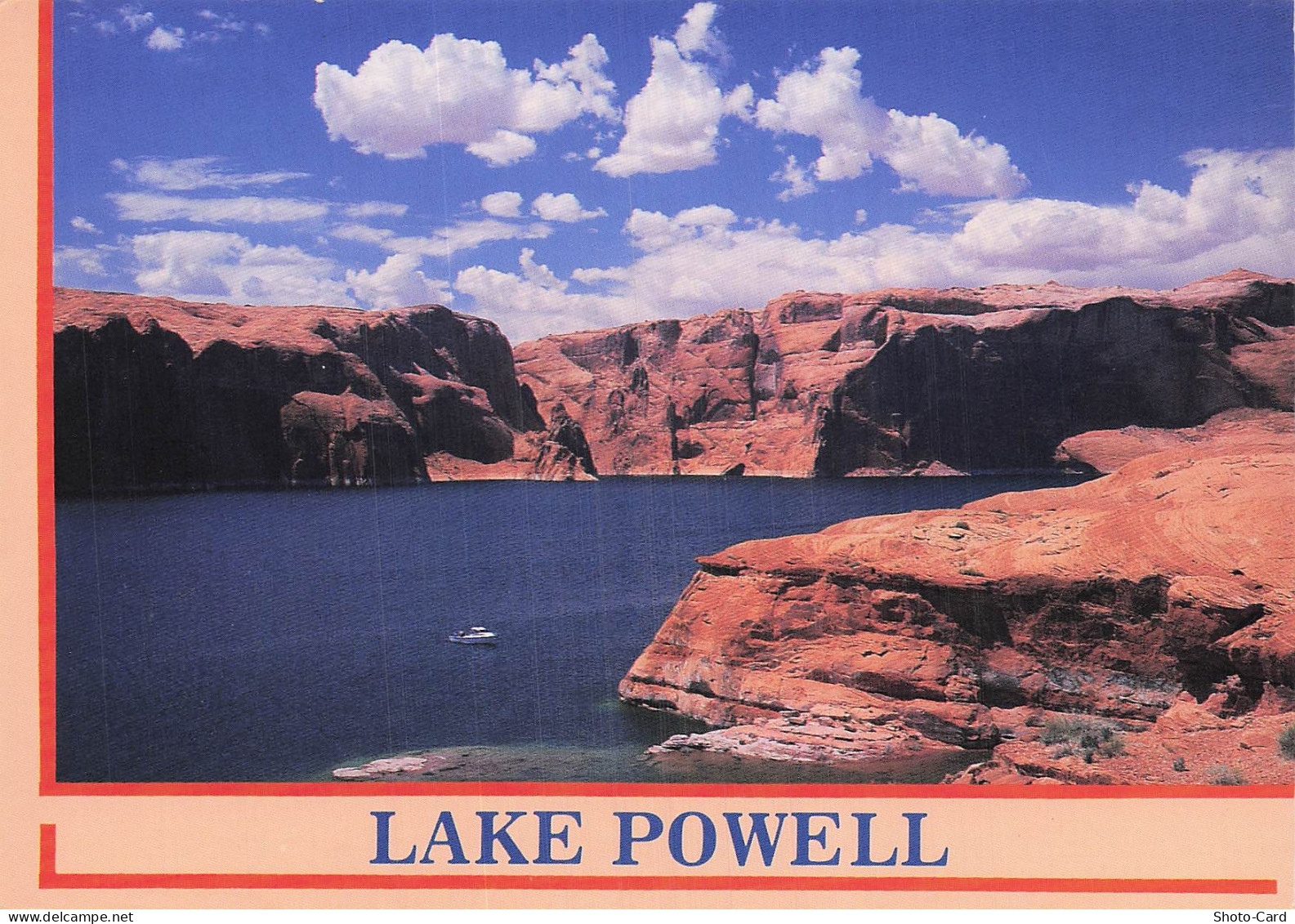 ETATS UNIS LAKE POWELL NEAR HOLE IN THE ROCK TRAIL