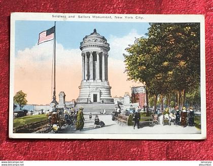 1944's Soldiers & sailor Monument New York City Post Card  séries New York -USA -Amérique Etats-Unis  NY -Carte Postale