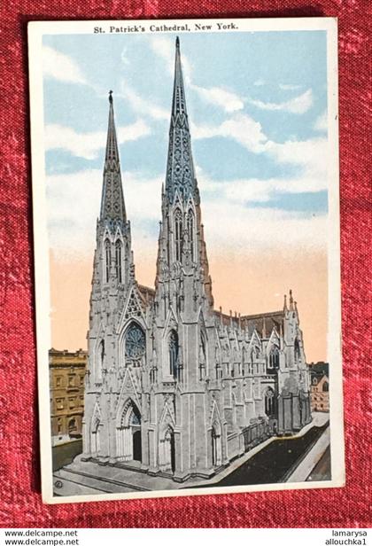 1944's St Patrick Cathedral , New York City Post Card séries New York-USA-Amérique Etats-Unis NY-Carte Postale