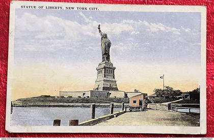 Cpa New York Statue de la Liberté ancienne non voyagée - Destinataire famille Germaine Poinso-Chapuis Ministre - Nevers